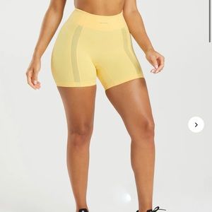 Gymshark Whitney Mesh Shorts - Pollen